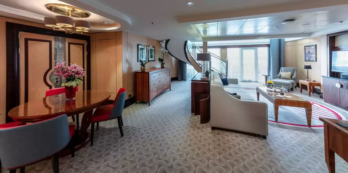 le Queen Mary 2 :   14