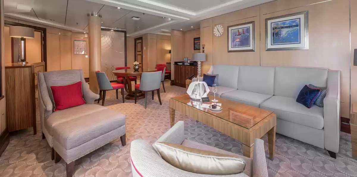 le Queen Mary 2 :   35