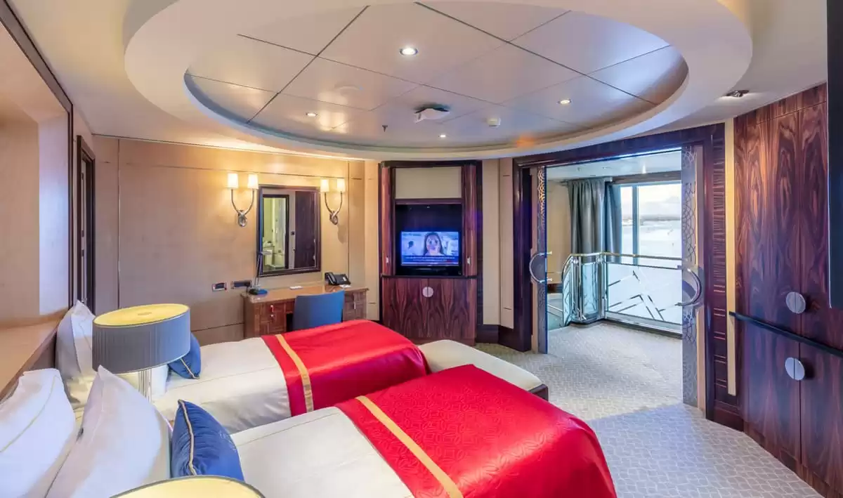 le Queen Mary 2 :   37