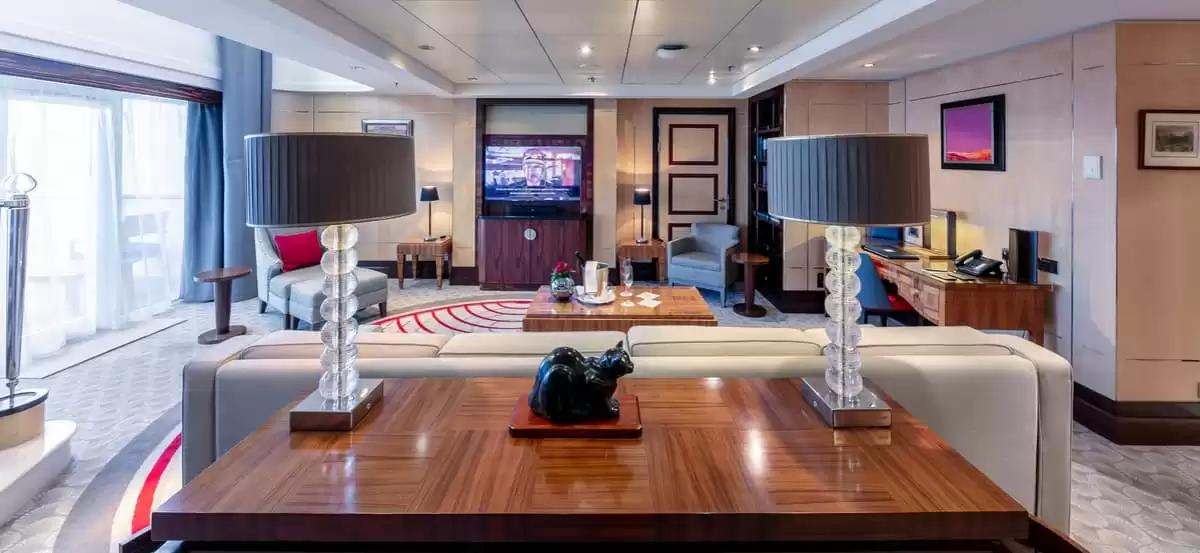 le Queen Mary 2 :   42