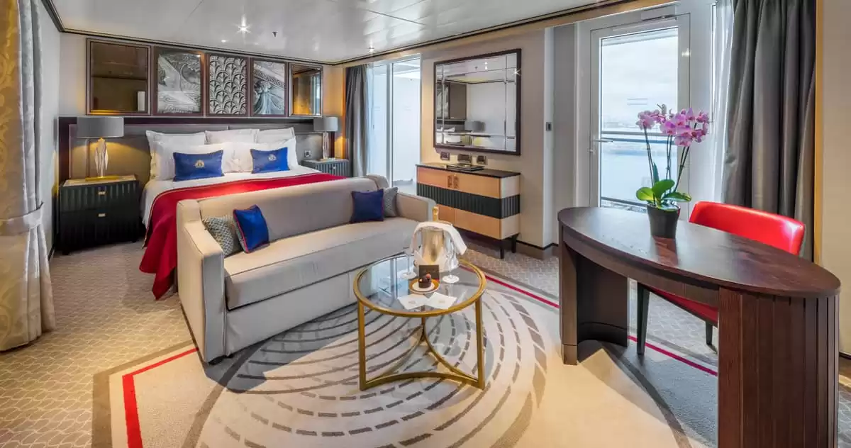 le Queen Mary 2 :   64