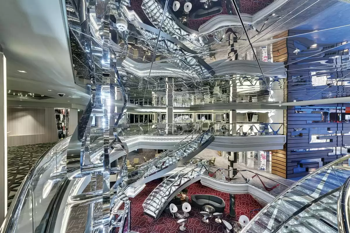 le MSC Meraviglia :  cabine 83