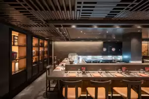 5-KAITO SUSHI BAR & KAITO TEPPANYAKI