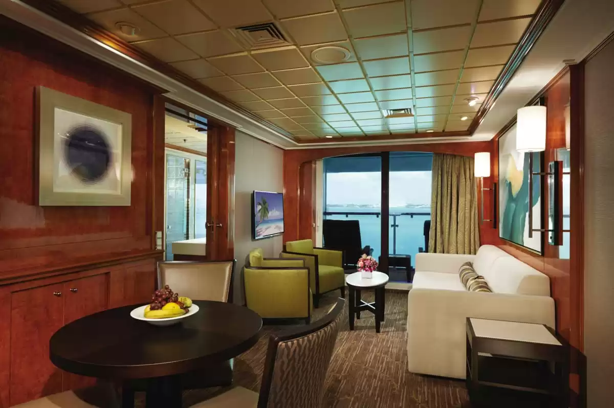 le Norwegian Dawn :   1