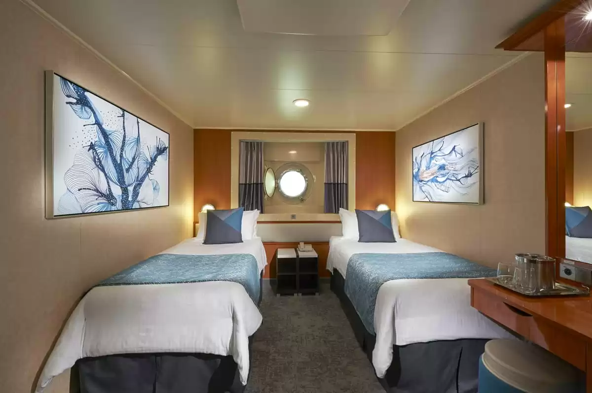 le Norwegian Gem :   6