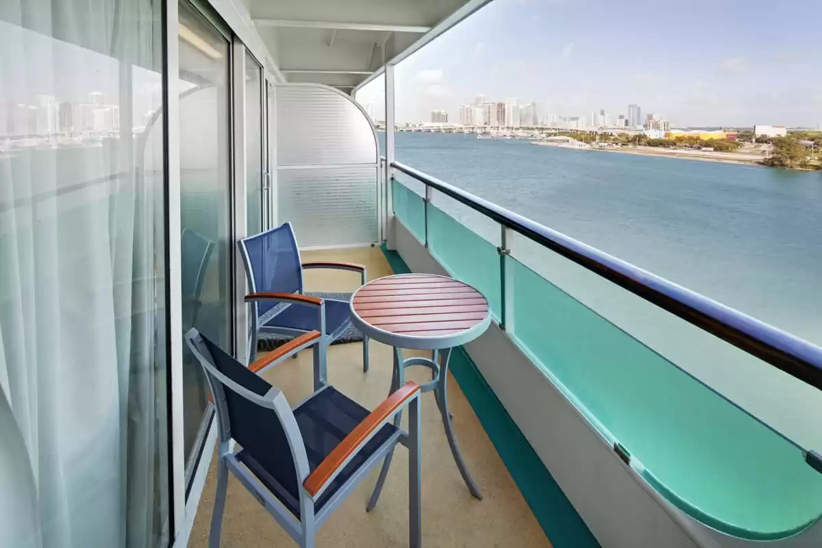 le Enchantment of the Seas :   5