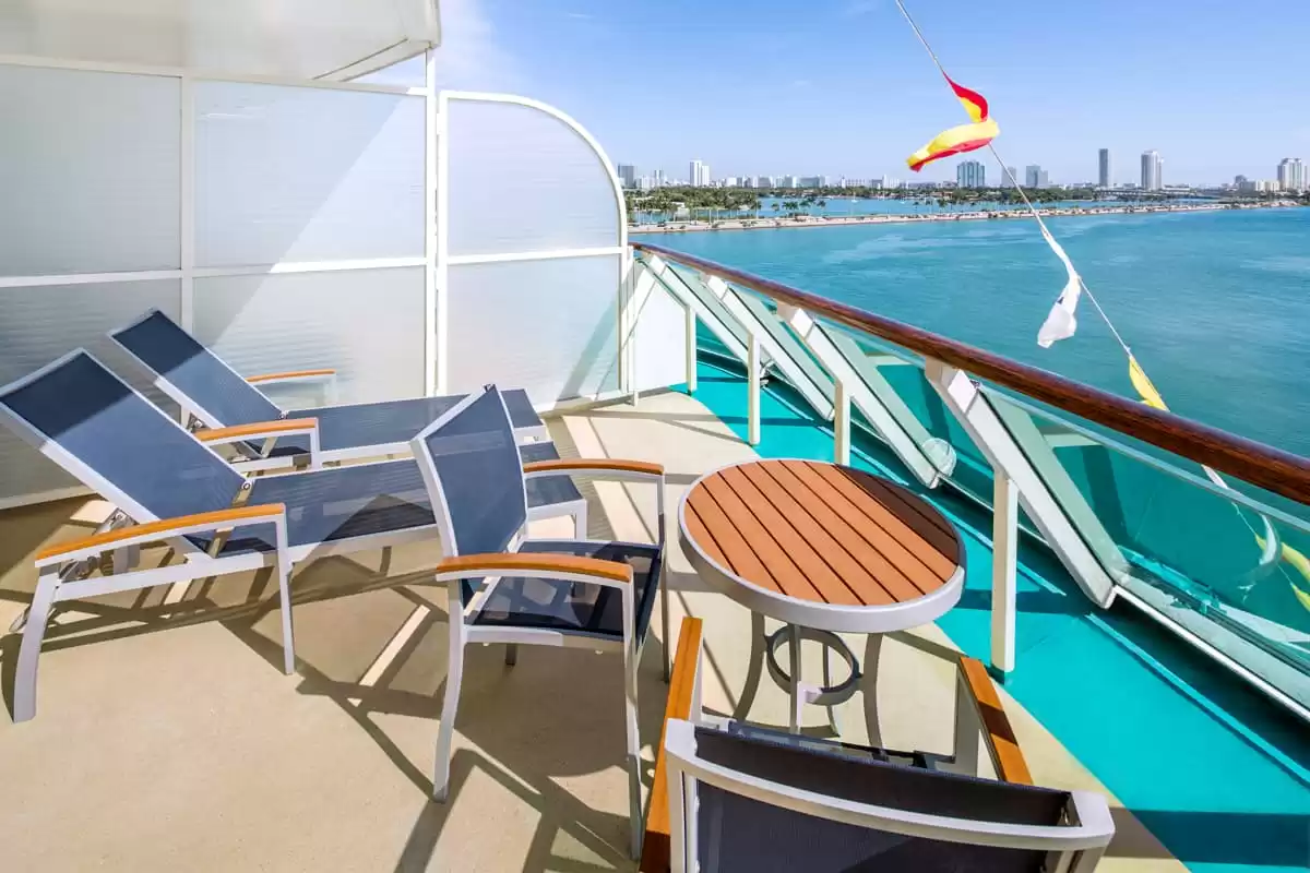 le Enchantment of the Seas :   15