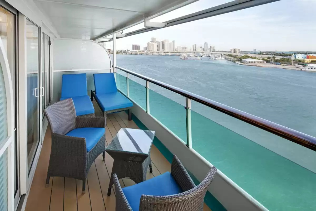 le Enchantment of the Seas :   19