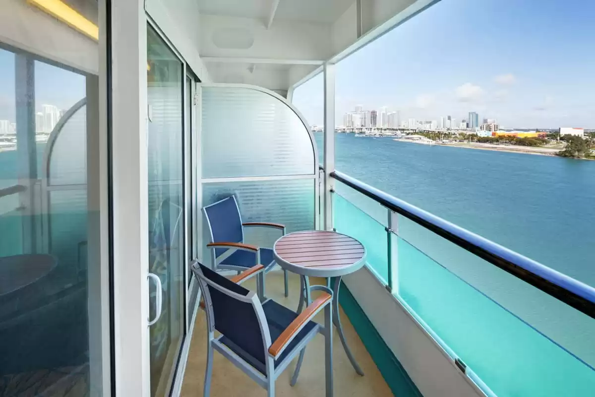 le Enchantment of the Seas :   30