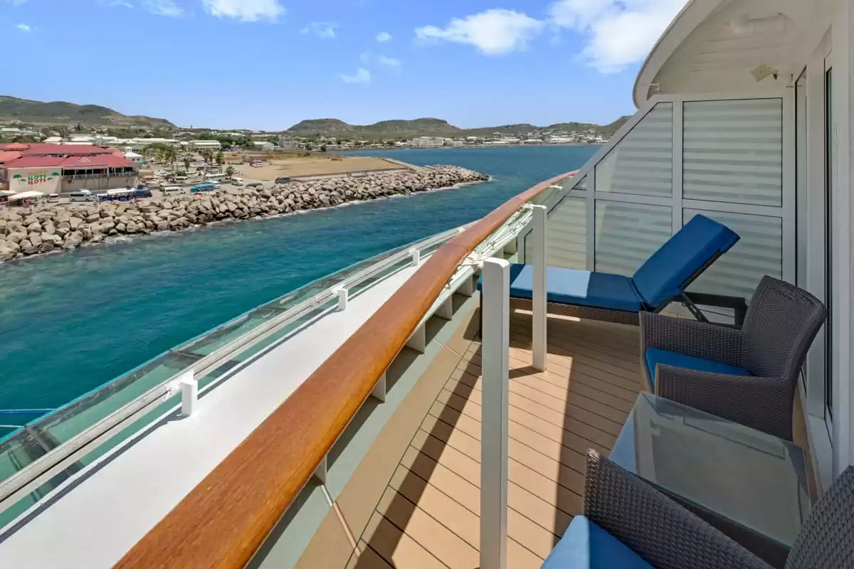 le Jewel of the Seas :   28