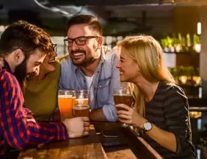 6 - Cask & Clipper English Pub