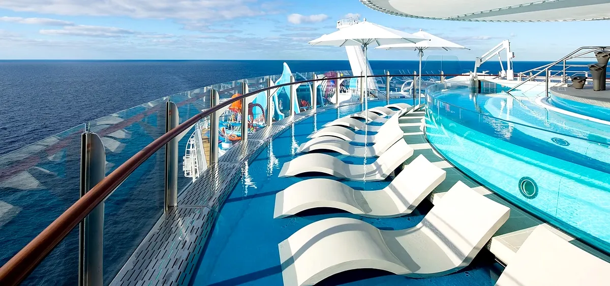 2- SUITE NEIGHBORHOOD<br>UN QUARTIER VIP EN MER