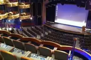 Spectacles et animations au théâtre Royal Court