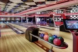 2-Pistes de bowling grandeur nature