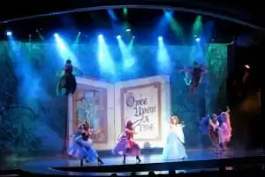 Spectacles à l'Arcadia Theater