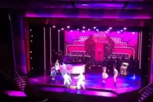 Spectacles et animations au Aurora Theater