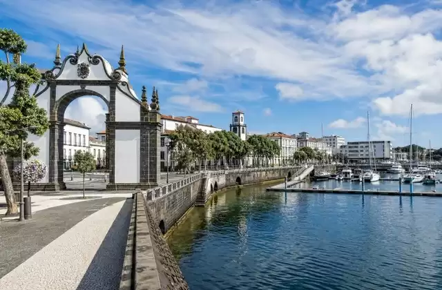 À Ponta Delgada