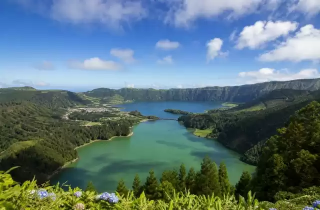 Aux Açores