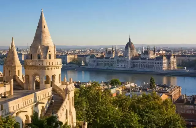 À Budapest