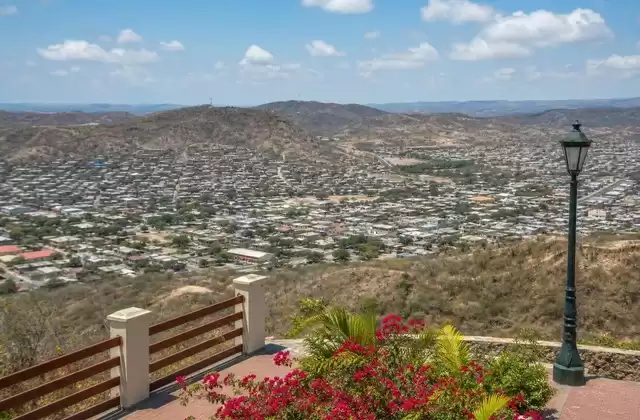 Depuis Ciudad Alfaro