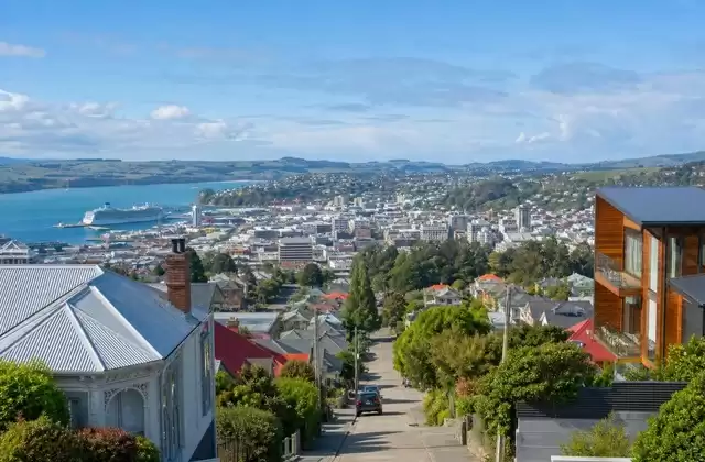 À Dunedin
