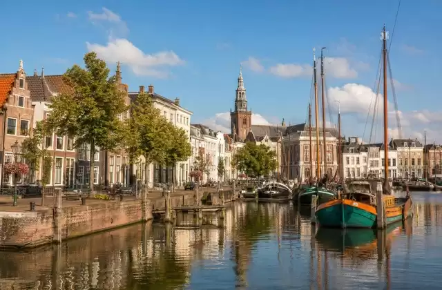 À Dordrecht
