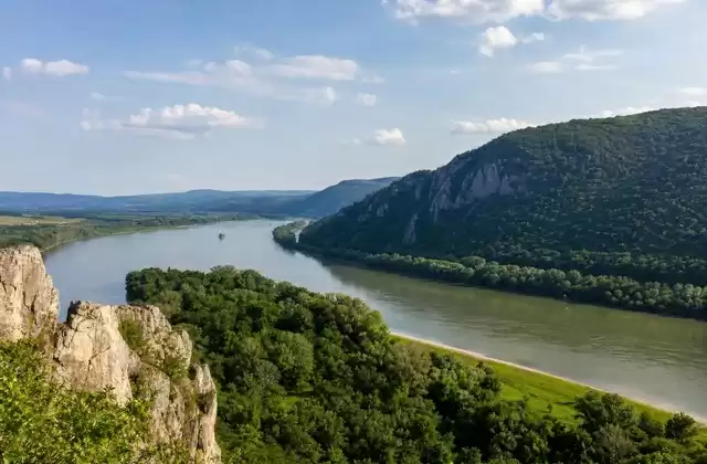 Vers la confluence