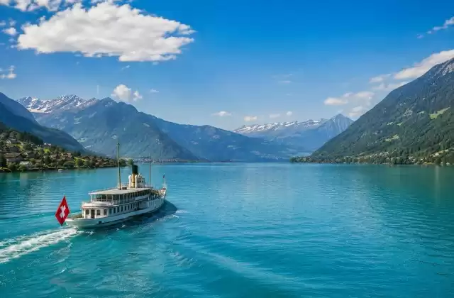 Sur les lacs de Thoune et Brienz