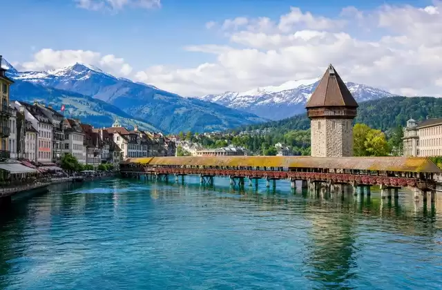 Depuis le pont de la Chapelle à Lucerne