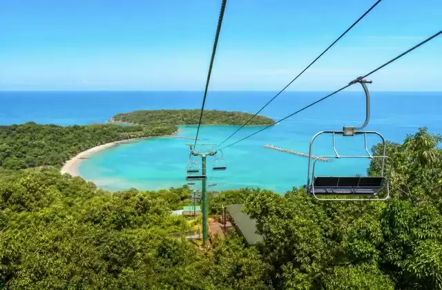 Chairlift de Mahogany Bay