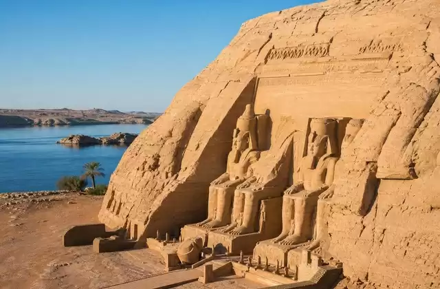 Abou Simbel et les temples de Ramsès II