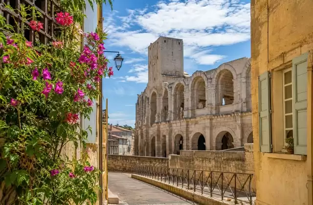 Arles, entre arènes romaines et lumière de Van Gogh