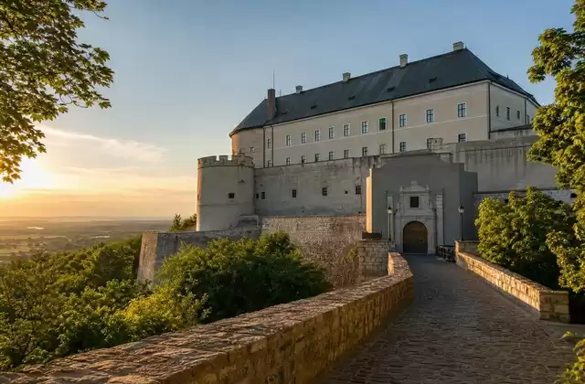 Château Červený Kameň