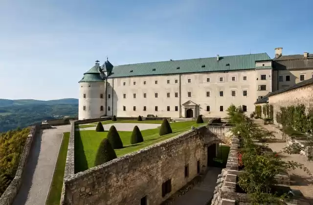 Château Červený Kameň