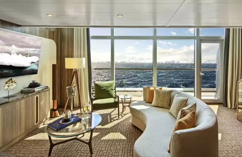 Wintergarden Suite